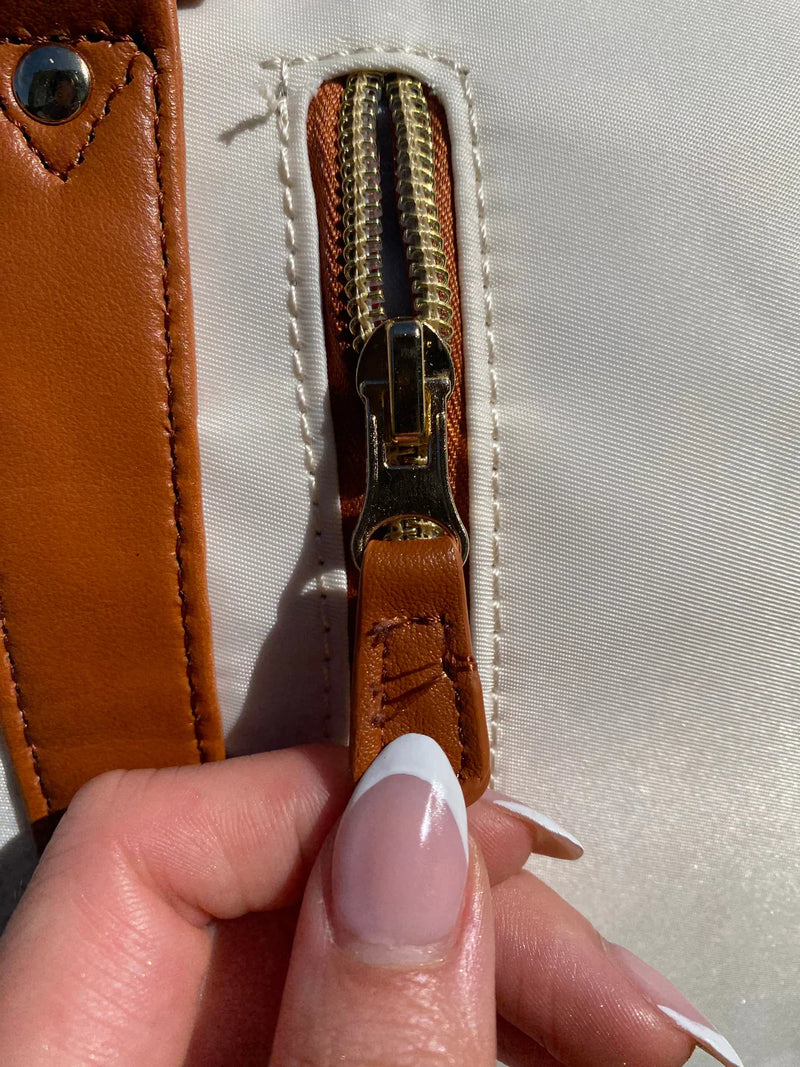 Bolsa de mão Voyage - Faça suas viagens sem preocupação (PROMOÇÃO EXCLUSIVA)